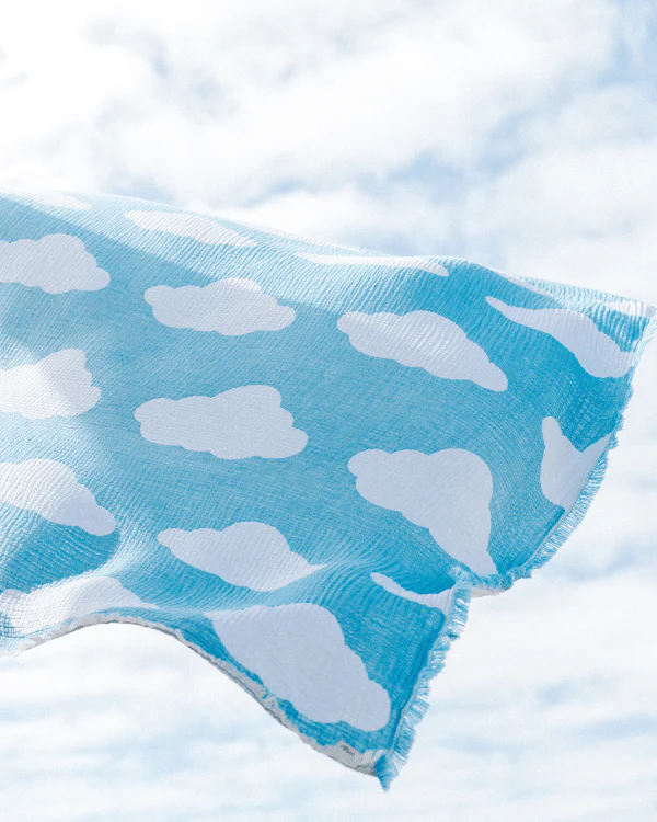 Clouds - PARTY BLANKET™ - Image 9