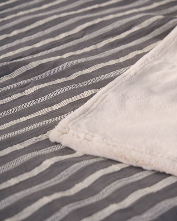 Cozy Texture Plush Blanket - Steel Grey - Image 5