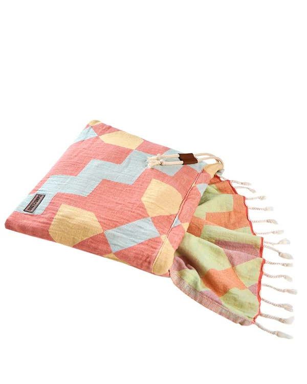 Kaleido Towel Bag - Image 8