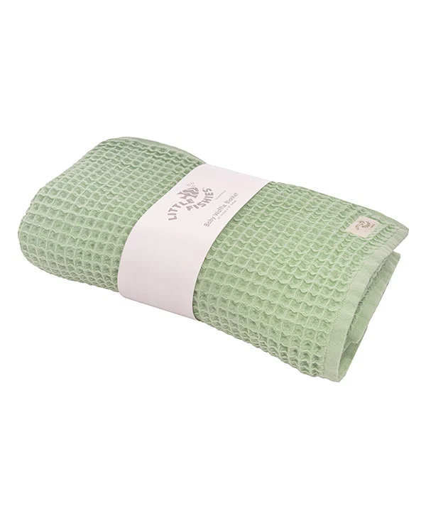 Little Fishies Waffle Blanket - Sage - Image 6