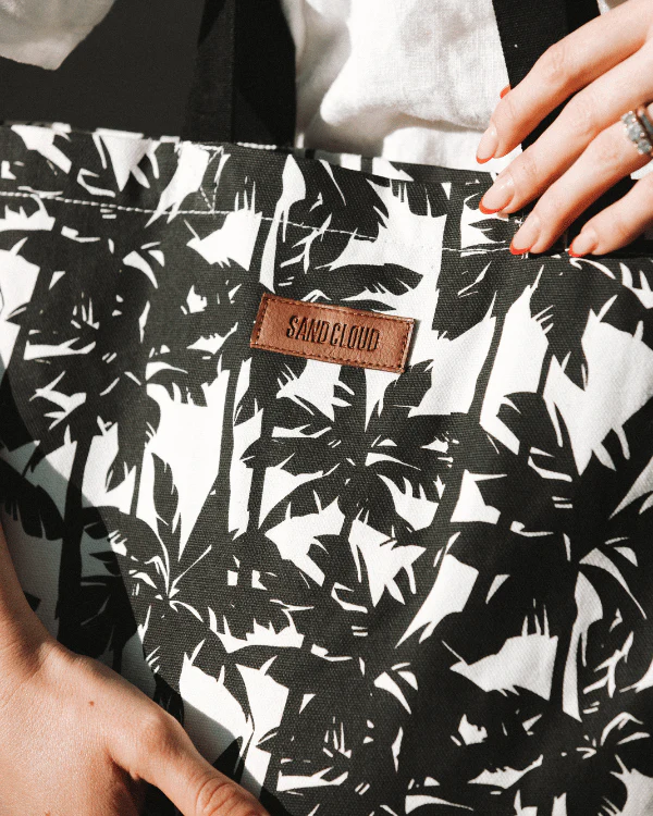 Palm Everyday Tote - Image 5